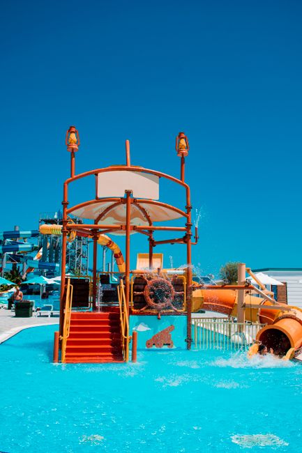 Slide & Splash