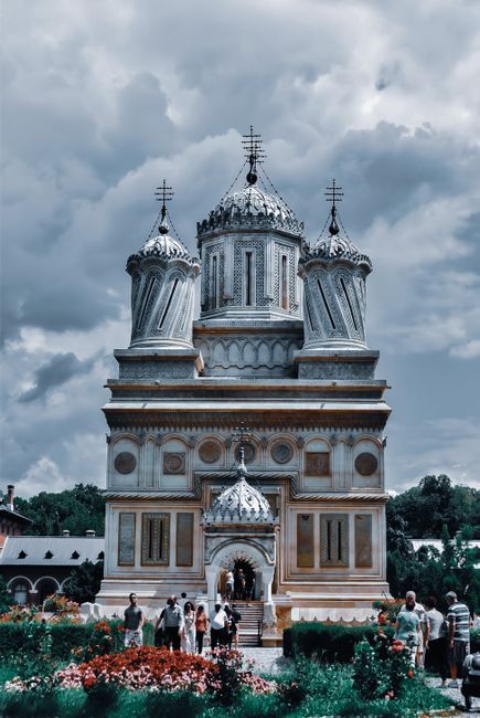 Princely Court of Suceava (Curtea Domnească)