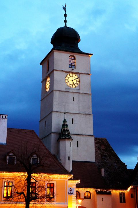 Piața Huet (Huet Square)