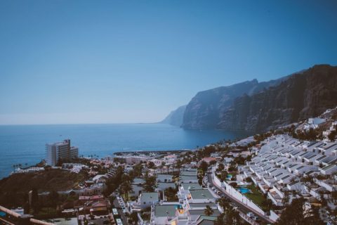 Los Gigantes Cliffs