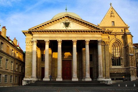 St. Pierre Cathedral (Cathédrale St-Pierre)