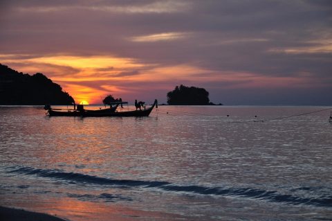 Nai Harn Beach