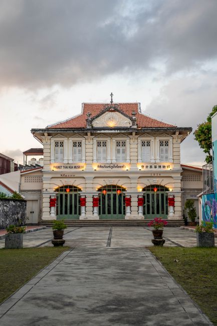 Phuket Thai Hua Museum