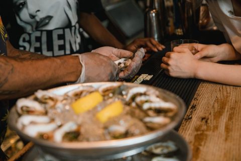 Harry T's Boathouse & Oyster Bar