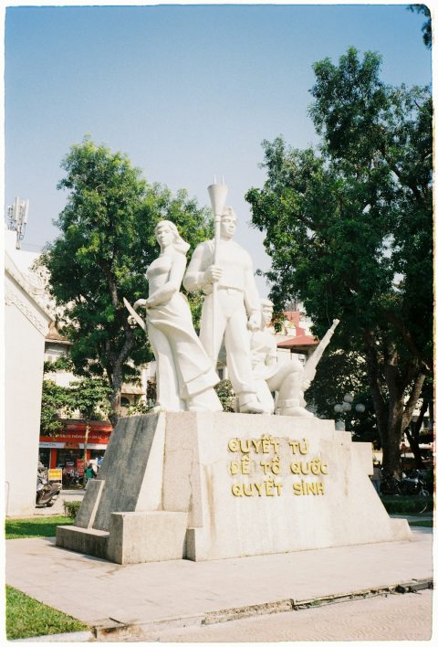 Revolutionary Statues & Monuments