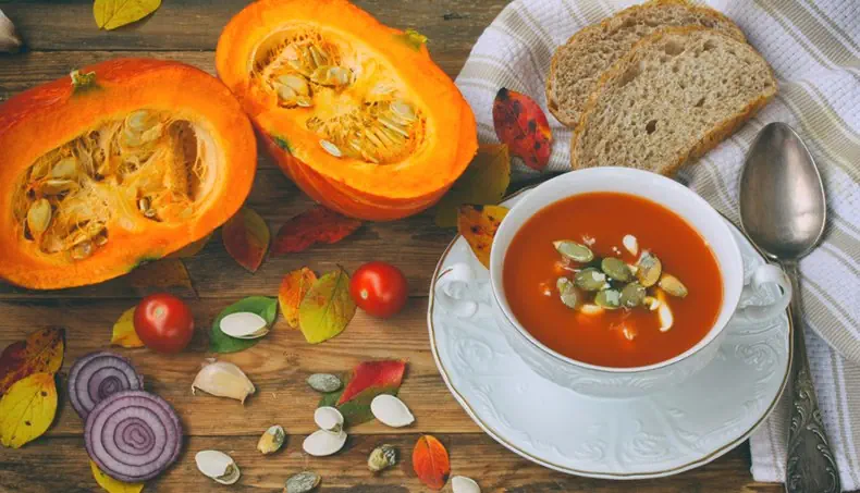 POMPOEN, BROOD, POMPOENPITTEN, KERSTOMATEN, UI
