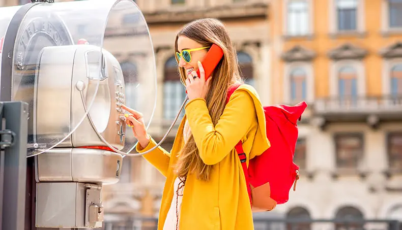 COMBINÉ, TÉLÉPHONE, CÂBLE, SAC À DOS, FILLE