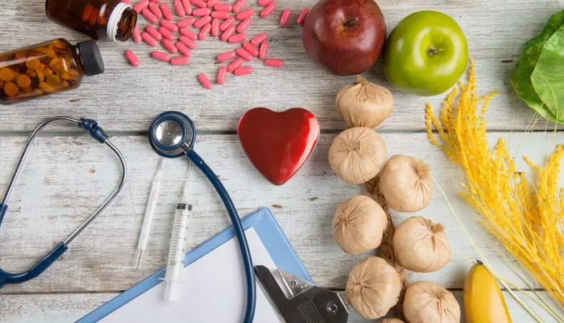 HEART, SYRINGE, CAPSULE, APPLE, HEALTH