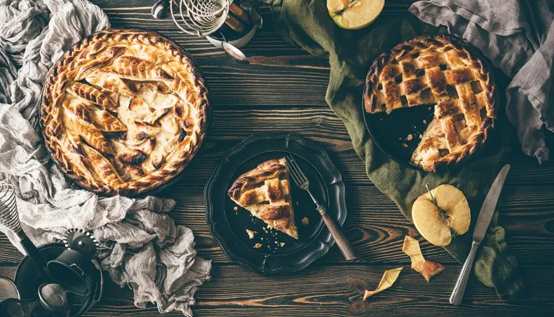 PIE, HALF, KNIFE, FORK, APPLE