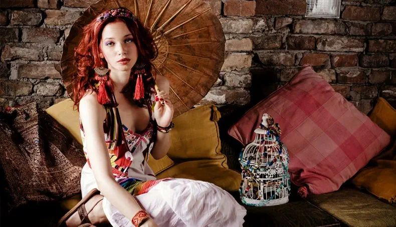 BRACELET, UMBRELLA, PILLOW, EARRINGS, CAGE