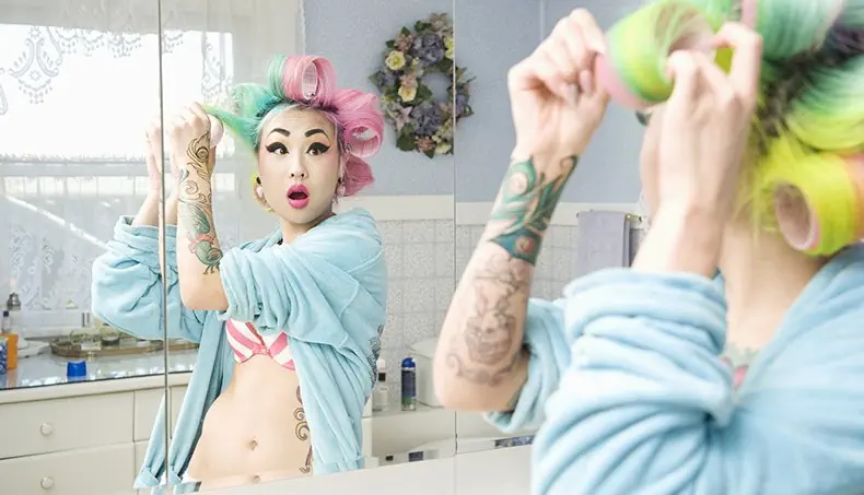 RULEROS, SORPRESA, TATUAJE, BAÑO, CORONA
