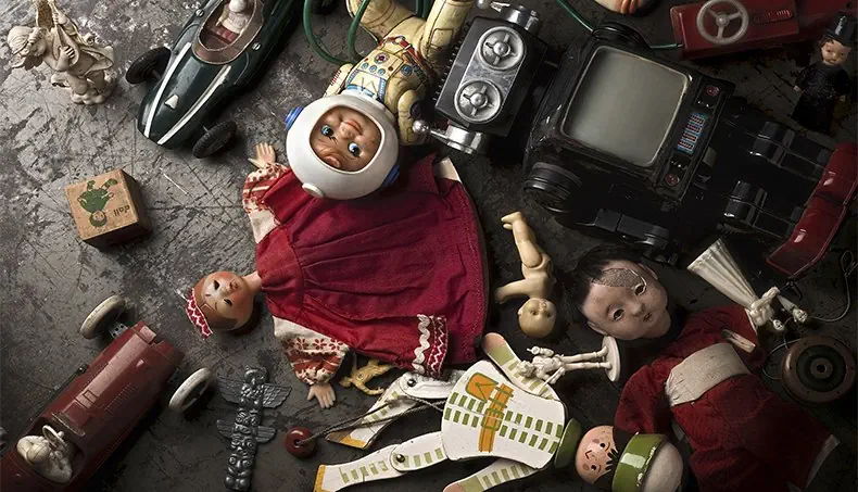 ANGEL, DOLL, PUPPET, TOTEM, ROBOT