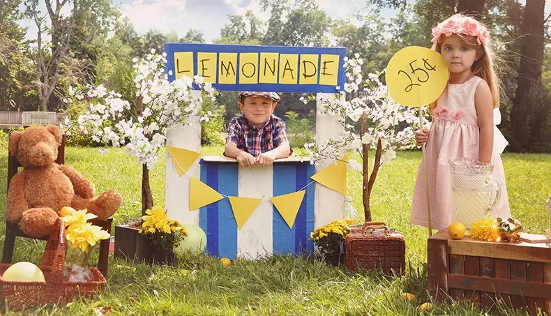 LIMONADE, ENTREPRENEUR, ENTREPRISE, ASSISTANTE, CAISSE
