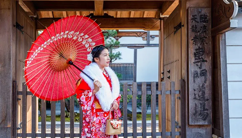 KIMONO, TEMPLE, UMBRELLA, BAG, CHARACTER