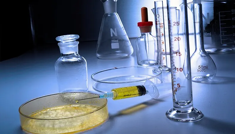 PETRI DISH, BEAKER, PIPETTE, FLASK, SYRINGE