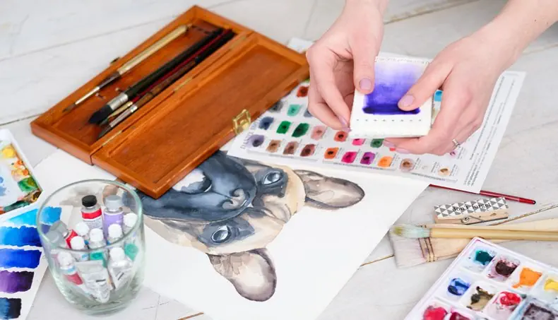 WATERCOLORS, PAINTS, CLOTHESPIN, GLASS, PUG