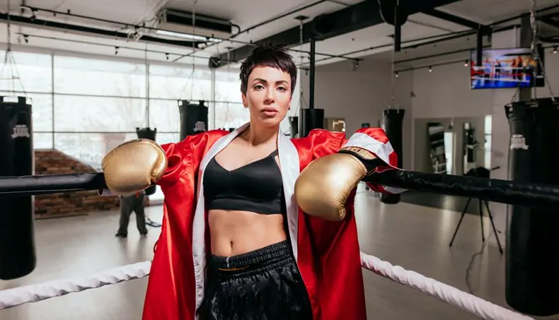 CONFIDENCE, PUNCHING BAG, BOXING RING, BOXING GLOVES, BOXER