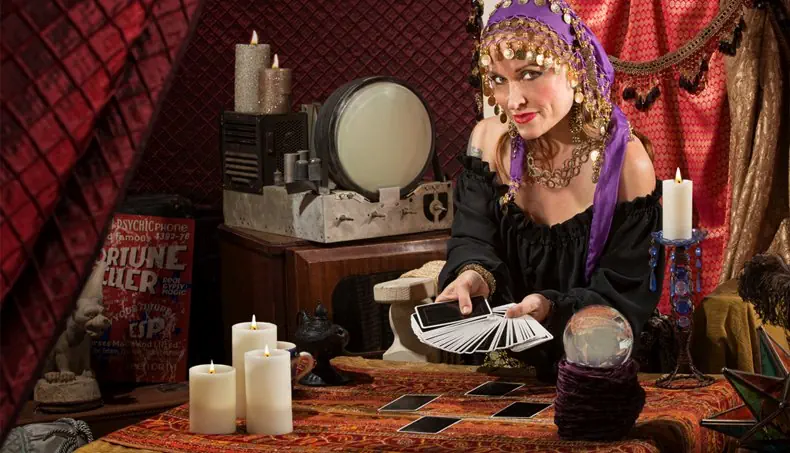TAROT READER, FORTUNE CARDS, SHOULDER, CANDLES, MAGIC BALL