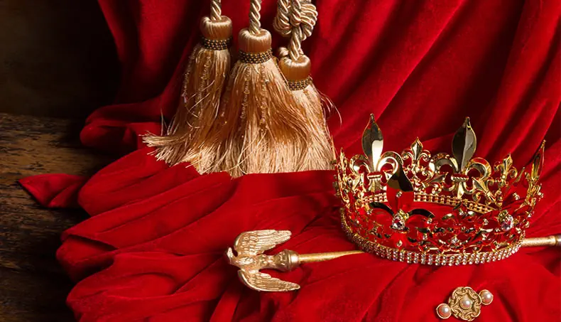 COURONNE, VELOURS, PAMPILLE, APPARAT, SCEPTRE