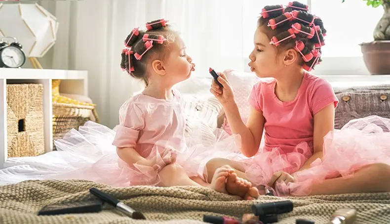 SISTERS, HAIR CURLERS, LIPSTICK, TUTU, ALARM