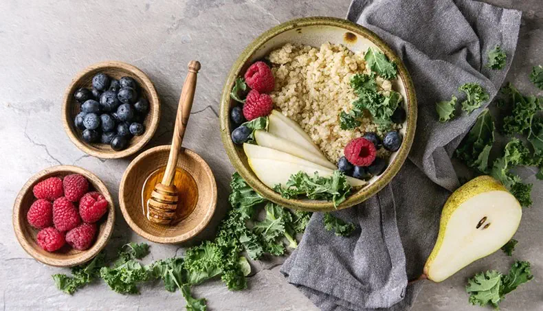 HONEY, KALE, PORRIDGE, BLUEBERRIES, RASPBERRIES