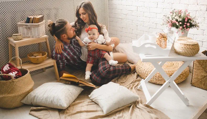 FAMILY, BOUQUET, TODDLER, PAJAMA, PILLOW