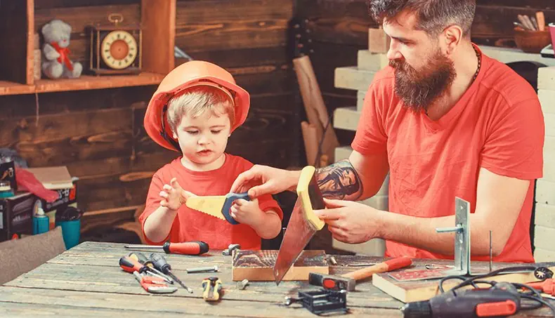 SAW, HELMET, T-SHIRT, DRILL, CUTTER