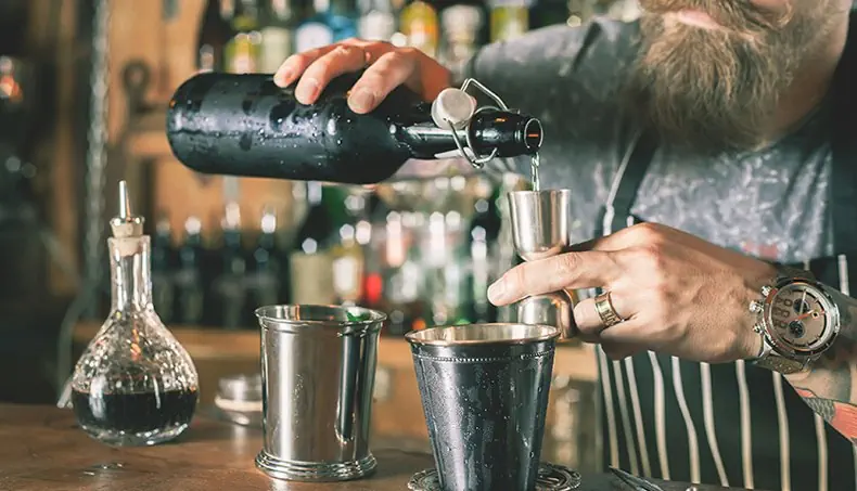 BEARD, MOUSTACHE, DECANTER, BARMAN, RING