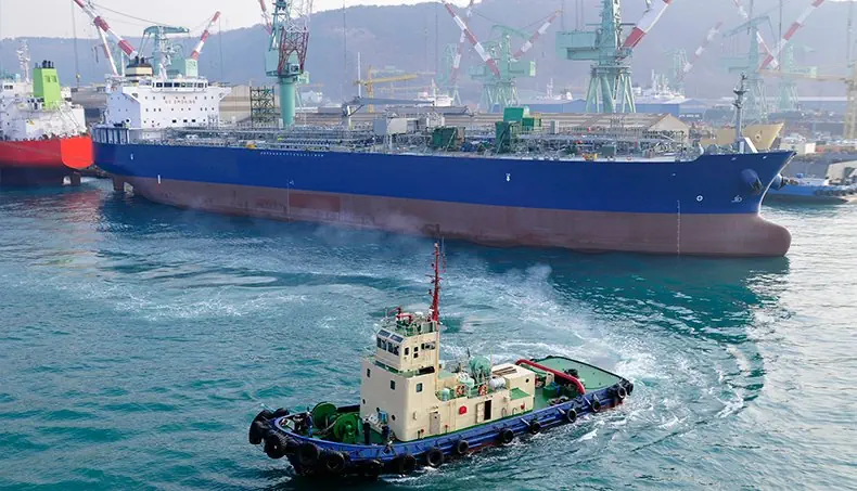 SHIPYARD, TANKER, TUGBOAT, HULL, BRIDGE
