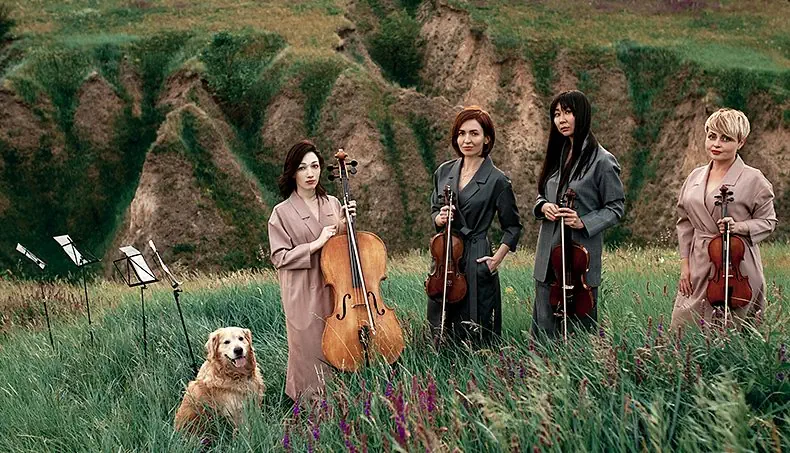 MUSIC STAND, RETRIEVER, VIOLIN, VIOLIN BOW, COAT