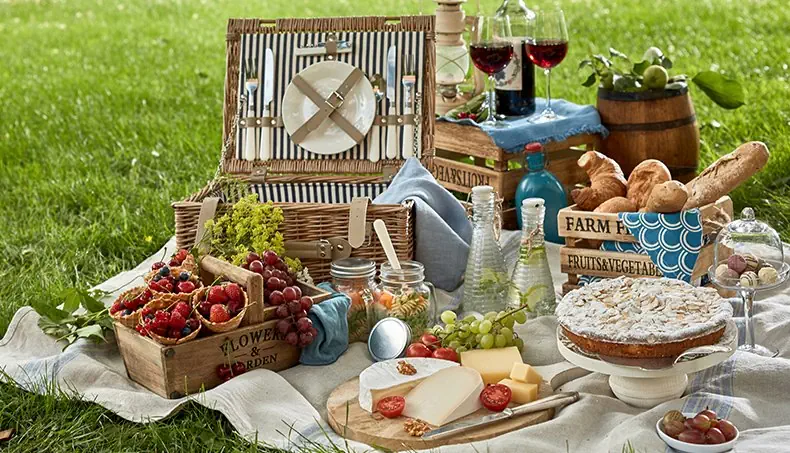 WINE, GRAPES, LANTERN, PIE, GOOSEBERRIES