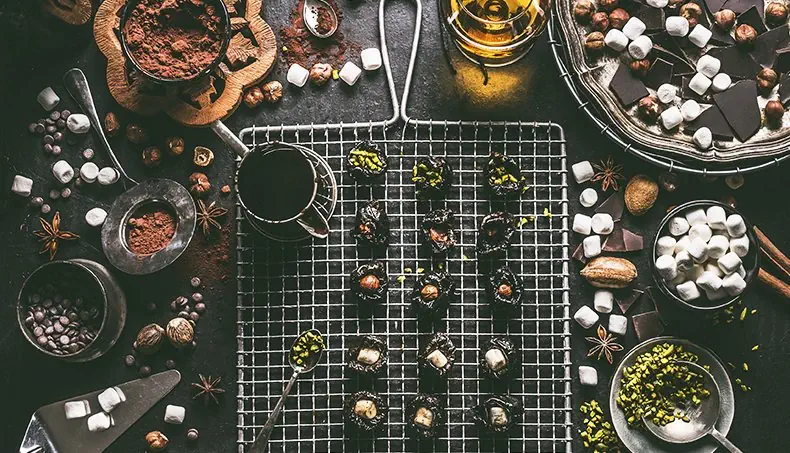 COCOA, PRUNE, PECAN NUTS, PISTACHIOS, CHOCOLATE