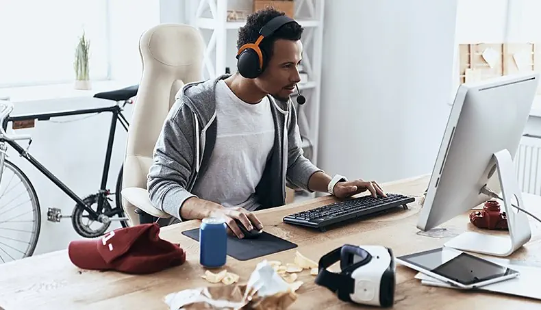 CAP, HEADPHONES, MOUSE PAD, BICYCLE, TABLET