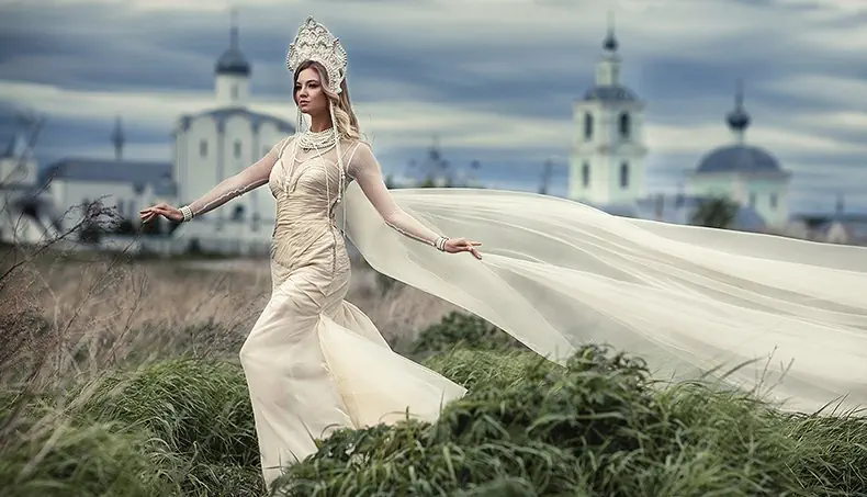 RUSSIA, DOME, CHURCH, BELL TOWER, FIELD