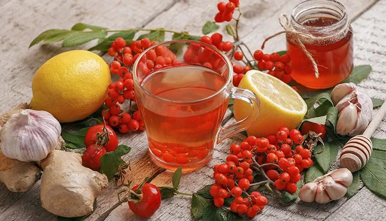 GINGER, HONEY, LEMON, GARLIC, BOW