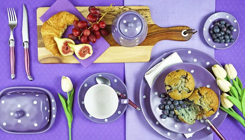 POLKA DOT, MUFFINS, BLUEBERRY, TULIPS, PLATE