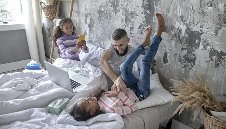 STUCCO, LETTO, PIUMONE, CUSCINO, BAMBINA