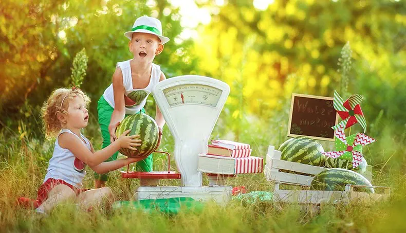WATERMELON, SCALES, PLAY, CHILDREN, PINWHEEL