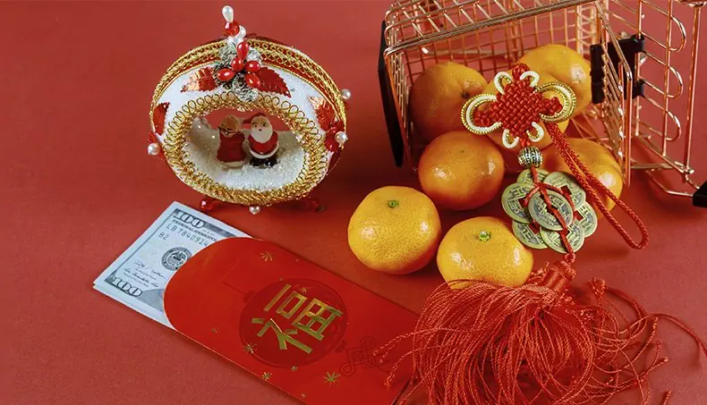 HUNDRED, ENVELOPE, NEW YEAR, DOLLARS, MANDARIN