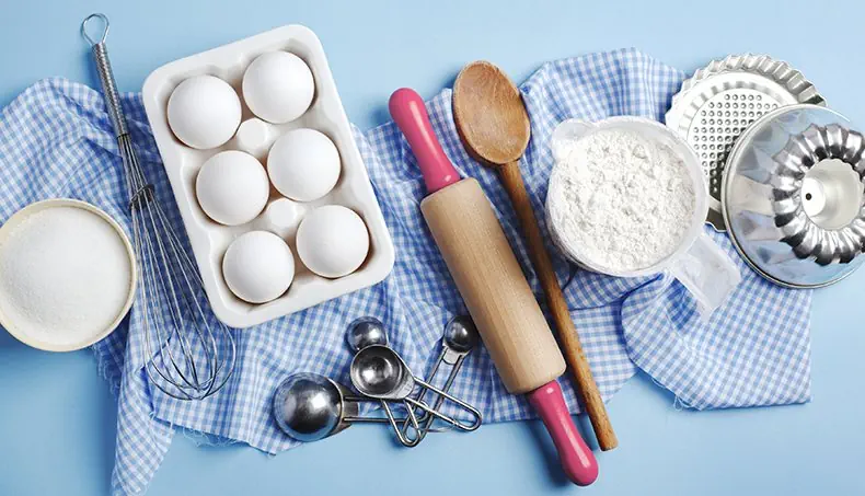 MEASURING SPOON, WHISK, FLOUR, METAL, FABRIC
