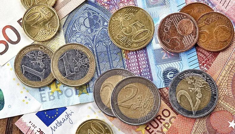 UNION EUROPÉENNE, DEUX, UN, DIX, CINQUANTE
