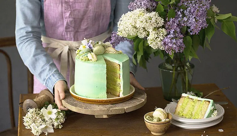 LILAC, CAKE, PIECE, MACARONS, APRON