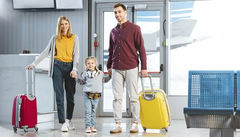 AÉROPORT, FAMILLE, BANC, VALISE, VOYAGE