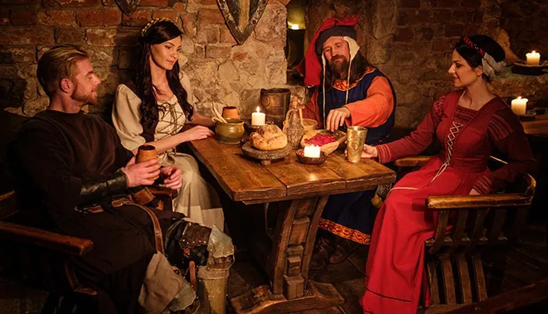 MOYEN-ÂGE, PAIN, TAVERNE, MUR, REPAS