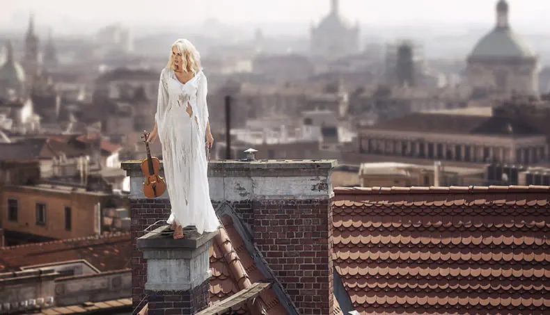 VIOLON, BLONDE, TOITURE, VILLE, CHEMINÉE