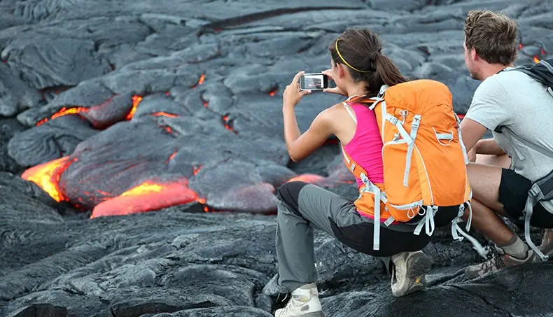 VOLCAN, LAVE, TOURISTES, PHOTOGRAPHE, GRIS