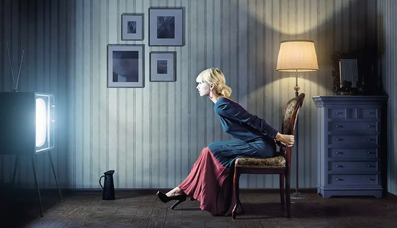 PICTURE, PITCHER, CHAIR, DRESSER, LAMP