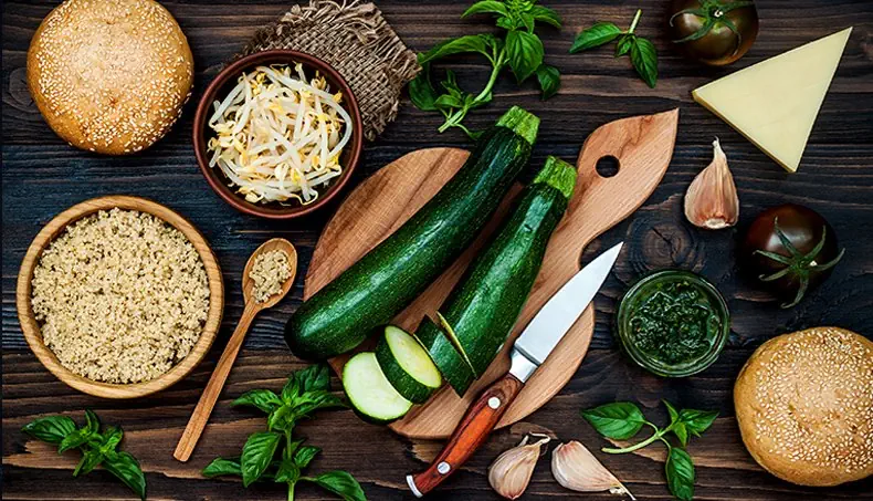 BROTS, CARBASSÓ, ALL, PESTO, TOMÀQUET