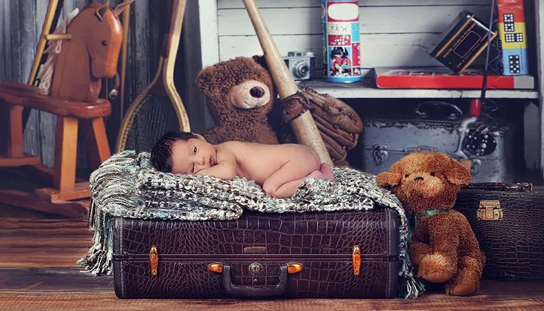 VINTAGE, NEWBORN, BAGGAGE, BLANKET, BASEBALL BAT