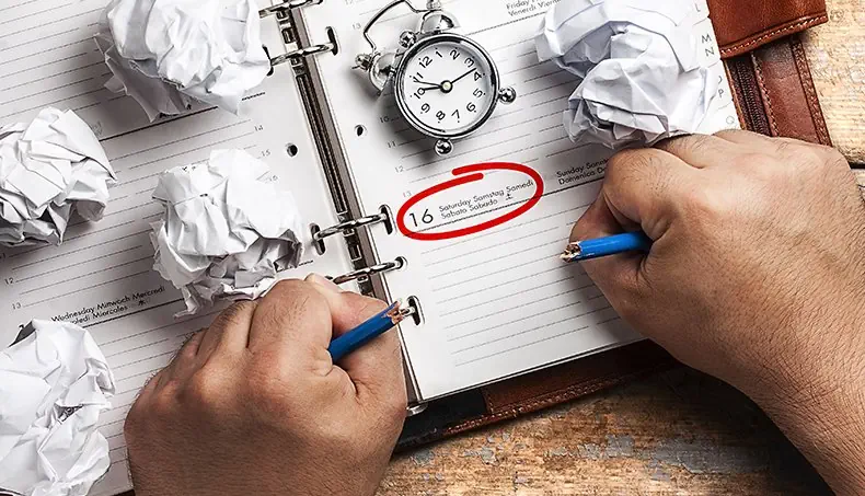 SIXTEEN, PLANNER, ALARM, CLOCK FACE, DATE